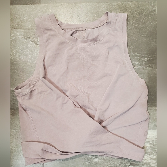 Lululemon Time to Restore Tank. Wrap, Bow In Back. Light Old Lavender. Size 4. - Picture 6 of 8
